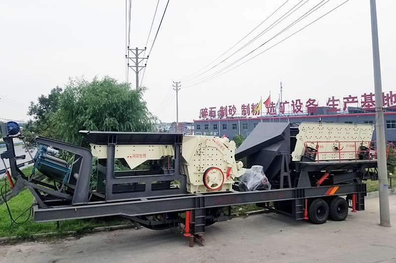 移動(dòng)破碎機(jī)，可加工大理石廢料