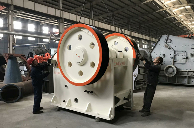 顎式石子碎石機(jī)，破碎粗石子碎石機(jī)