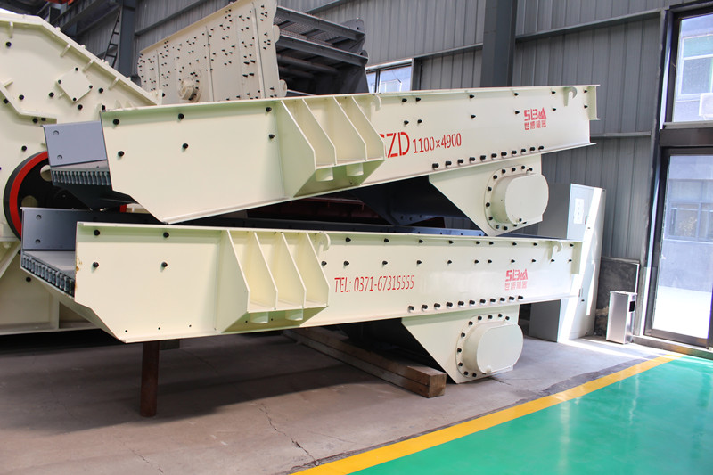 大型石料給料機(jī)設(shè)備，1100X4900大型給料機(jī)