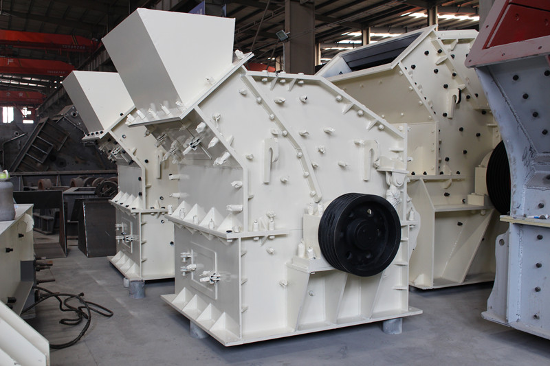 便宜機(jī)制砂設(shè)備，細(xì)碎制砂機(jī)