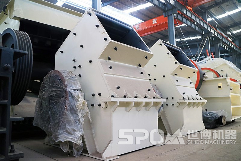 小型錘式石料粉碎機(jī)